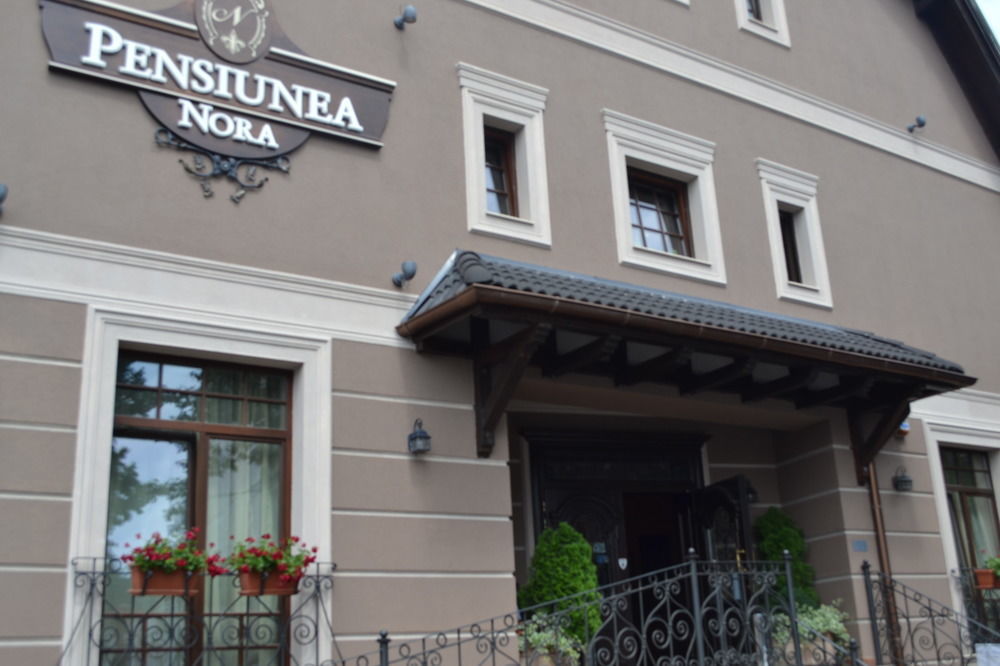 Pensiunea Nora Temeşvar Dış mekan fotoğraf
